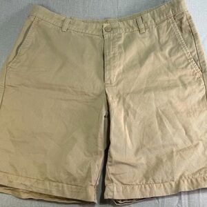 L.L. Bean Men's Khaki Flat Front Shorts